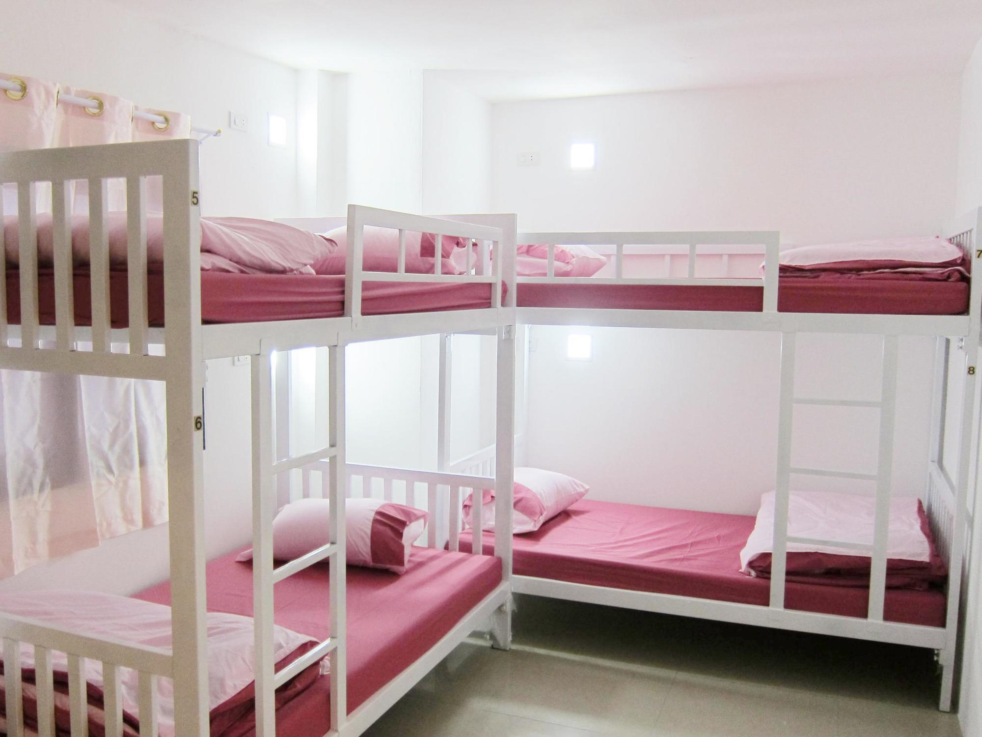 1Sabai Hostel Bangkok Bagian luar foto