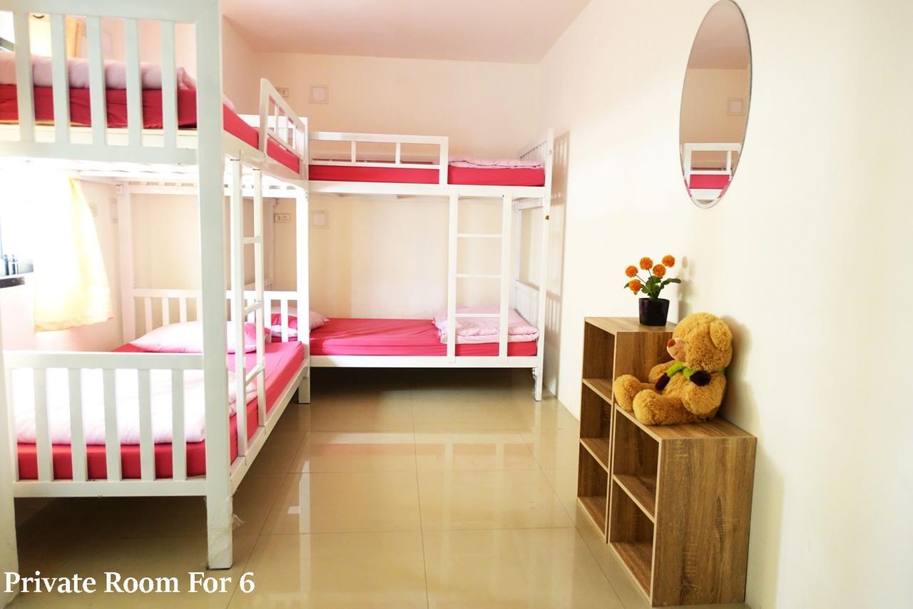 1Sabai Hostel Bangkok Bagian luar foto